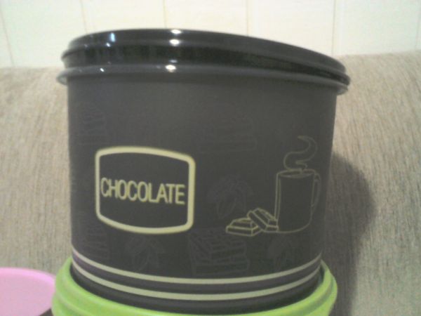 CAIXA DE CHOCOLATE EM PÓ